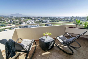 LL- Cozy apartment just next to the beach, Estepona